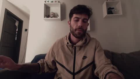 gottalovelatinas online show from April 8, 5:27 pm