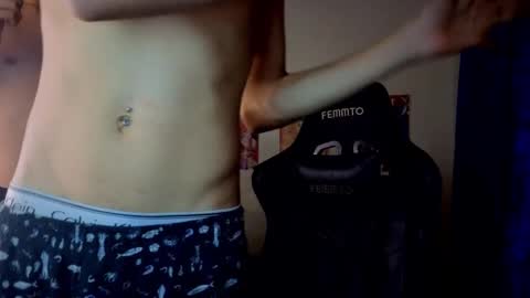 angelito tu novio online show from October 29, 1:07 am