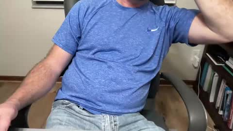 GQImage online show from February 15, 2:47 am