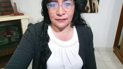 grace_mature_milf online show from December 18, 11:38 am