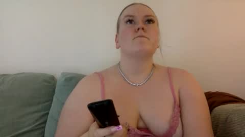 Grace Loves online show from June 6, 12:33 pm