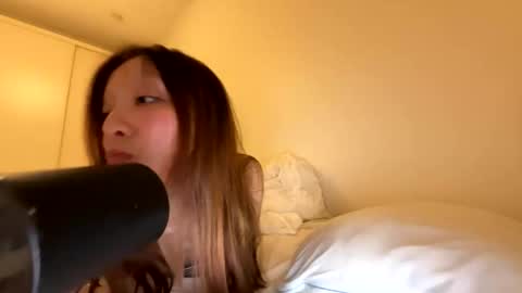 gracemeow online show from December 19, 10:33 am