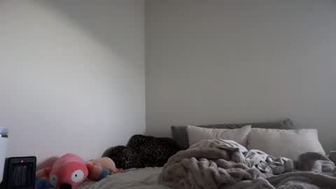 graceyrose online show from November 28, 4:47 pm