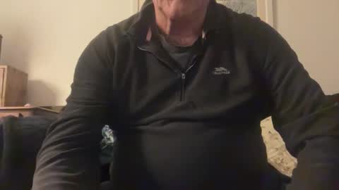 grandadgunner869565 online show from March 3, 10:28 pm