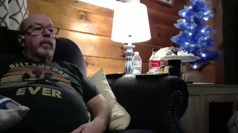 granitebuckeye1969 online show from December 3, 2:42 am