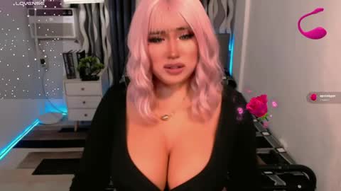 PAULATHEONE online show from April 21, 8:32 am