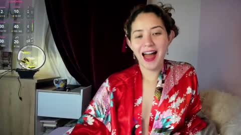 Greeicy online show from May 9, 9:26 am