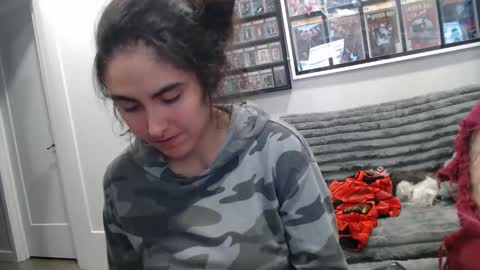 greekgodandgoddess online show from January 31, 5:19 am