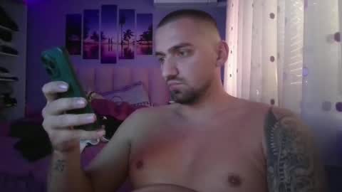 greenboy2121 online show from October 29, 11:23 am