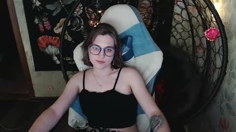 Lina online show from May 20, 12:33 pm