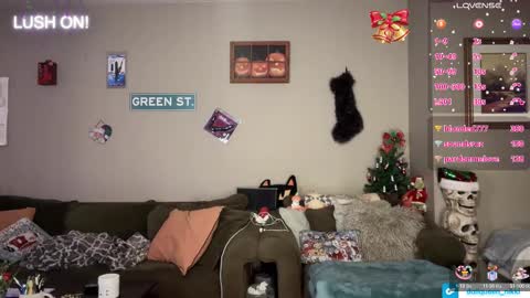 SexQueen Nikki online show from November 30, 5:36 am