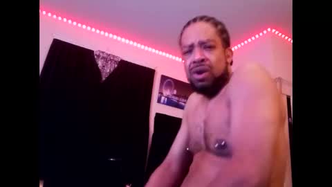 Snapshot of gregnice313 chatting on February 26, 4:30 am NICE and sometimes Savvy online show from February 26, 4:30 am