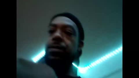 Snapshot of gregnice313 chatting on October 20, 5:34 am NICE and sometimes Savvy online show from October 20, 5:34 am