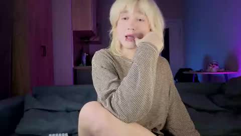 Greg-independent model online show from October 1, 9:24 pm