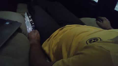 Snapshot of grey_stud chatting on October 19, 9:25 am Grey Stud online show from October 19, 9:25 am
