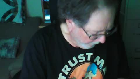 greyghost04 online show from June 28, 9:00 pm