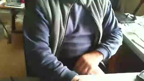 greyhounddog online show from December 2, 10:35 am