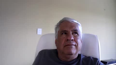 Snapshot of grisa01 chatting on October 26, 2:39 pm grisa01 online show from October 26, 2:39 pm