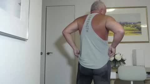 gstring_aussie_phil online show from March 23, 8:19 am