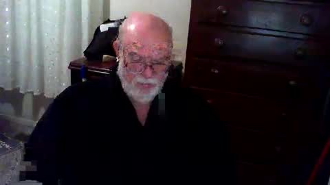 Gary online show from April 21, 1:20 am