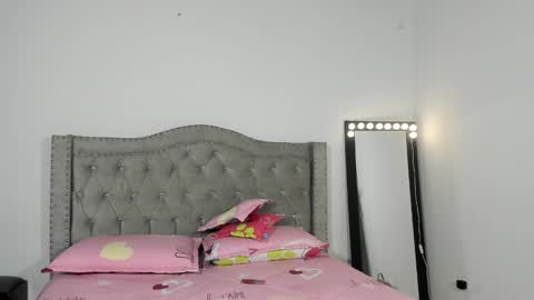 guadalupeclak online show from October 13, 9:50 pm