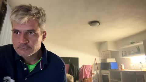 guardiannif_ online show from March 11, 11:58 pm