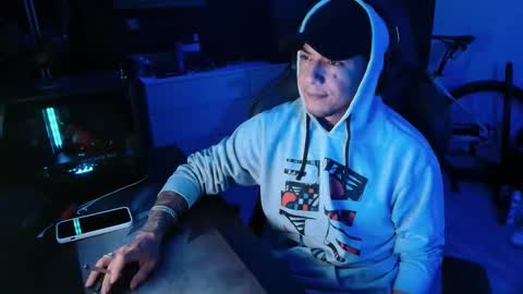 Guayaco  online show from November 22, 2:48 pm