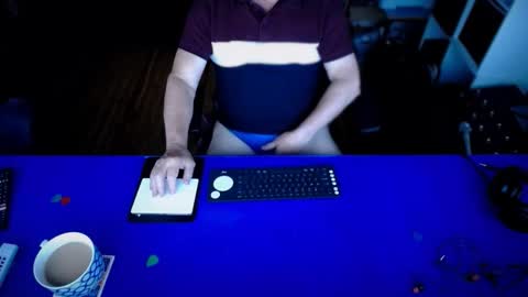 guesswhatigot2 online show from December 17, 9:16 am