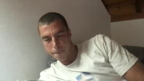 GugaBalls online show from May 23, 1:18 pm