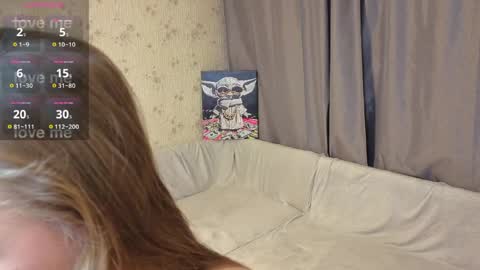 Hello im Hannah online show from March 29, 7:04 pm