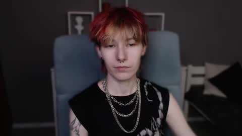 guitarandangell online show from March 19, 8:53 am