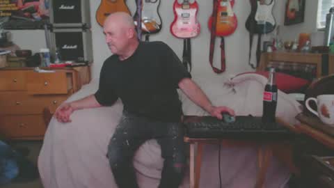 Mario online show from March 5, 8:00 pm