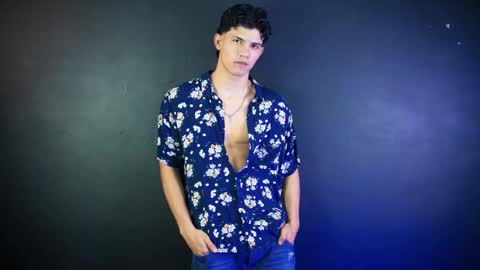 Guts online show from December 18, 6:36 pm