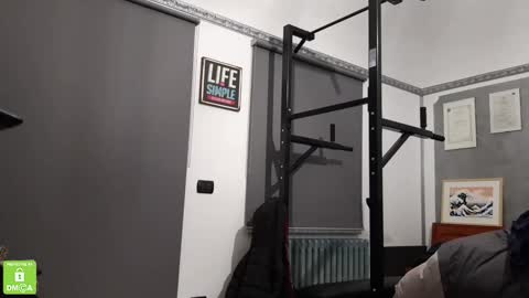 Flo online show from December 30, 5:02 pm