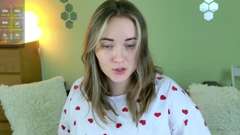 Sweety Kitty online show from January 4, 6:19 pm