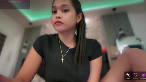 Gwyn online show from March 15, 1:03 pm