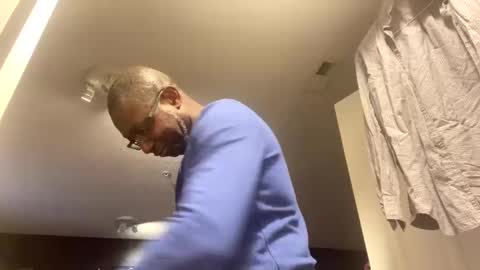 gyesaw1970 online show from February 5, 3:13 am