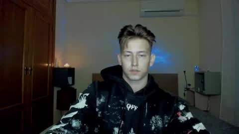 Oliver online show from March 9, 11:03 pm