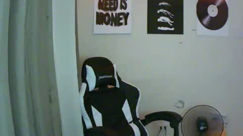 AJ online show from April 23, 12:29 pm