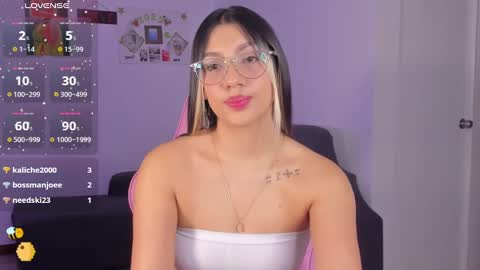 Paulina  online show from March 1, 6:35 am