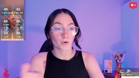 haanna_thompsoon online show from February 6, 8:34 pm