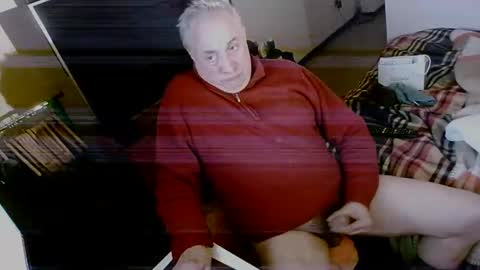 Snapshot of hacknoob62 chatting on January 15, 7:44 pm hacknoob62 online show from January 15, 7:44 pm