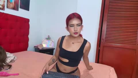 hadde_69 online show from March 14, 10:03 pm