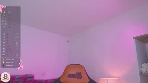 Hade online show from January 27, 11:54 pm