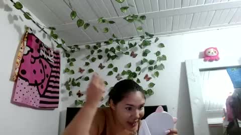 Snapshot of hader_wild21 chatting on December 2, 9:56 pm hader_wild21 online show from December 2, 9:56 pm
