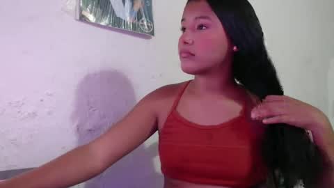 hadesmit1 online show from May 6, 1:44 am