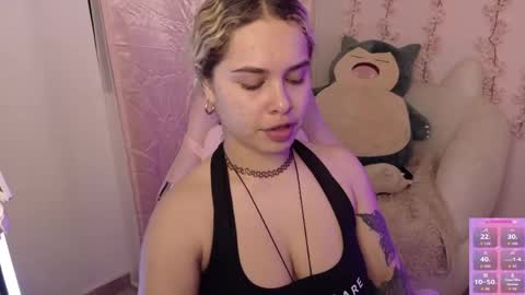 Haely online show from May 10, 12:39 am