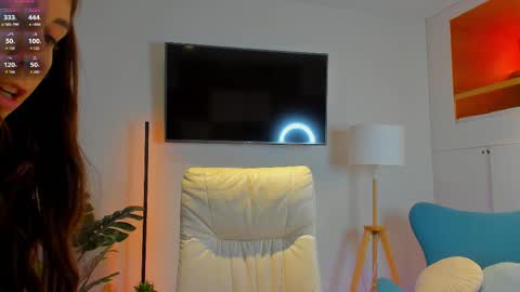 Hailey  Green online show from April 19, 9:17 pm