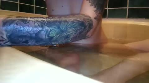 tatted blonde online show from December 22, 10:25 pm