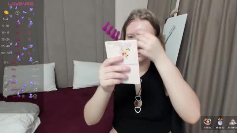 Hailey online show from March 10, 2:17 am